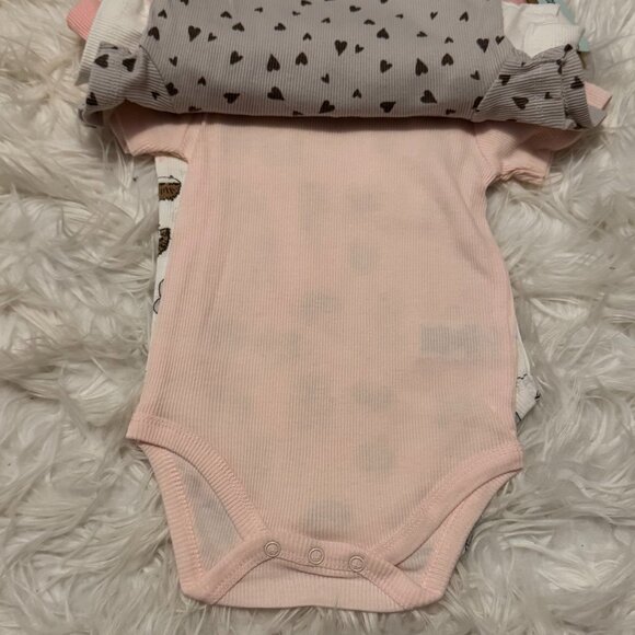 6-9mo Onesie Bundle - Picture 5 of 9